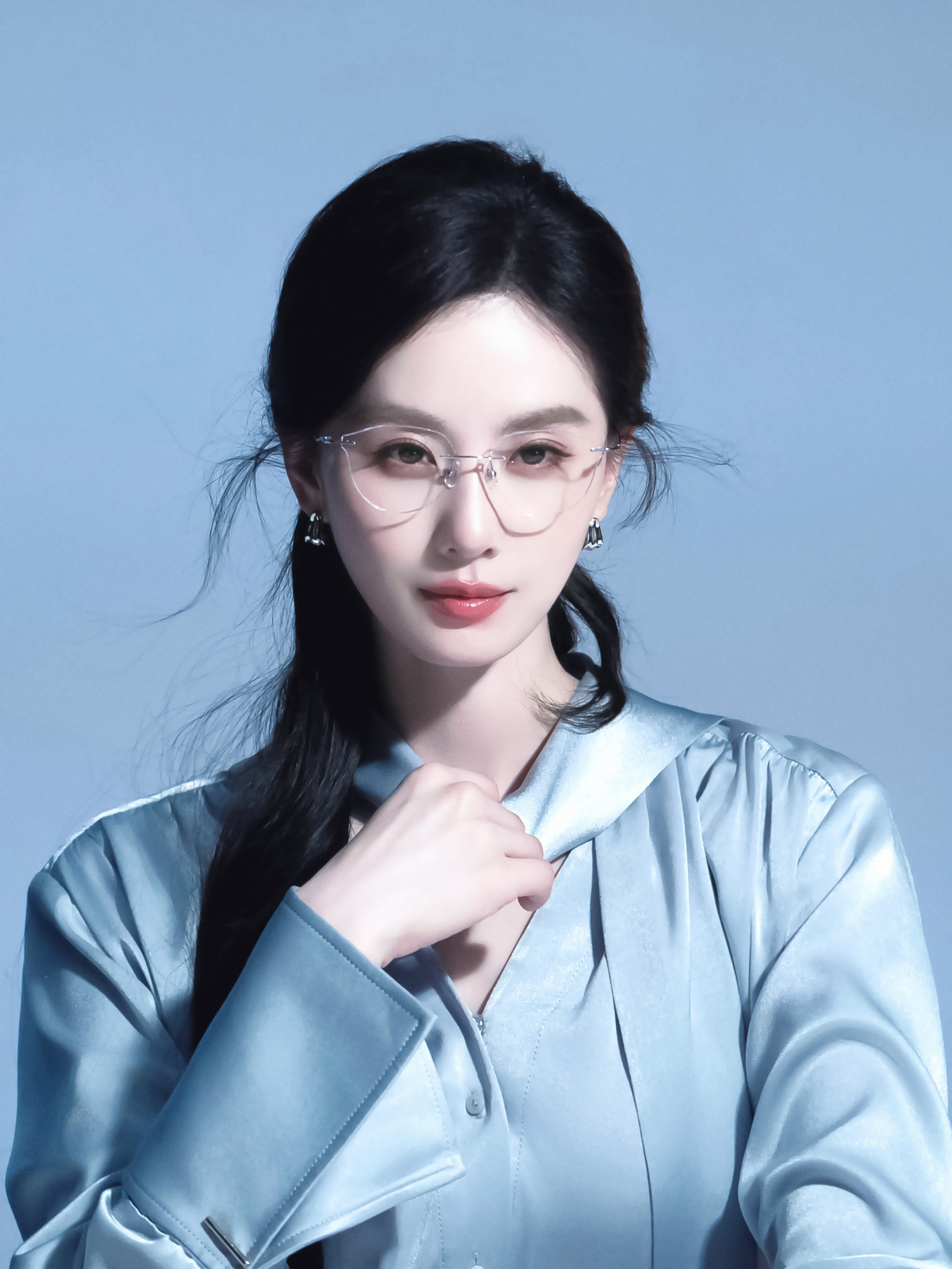 海伦凯勒就这么迫不及待到处炫耀全球品牌代言人刘诗诗要空降直播间了，才透漏行程立马