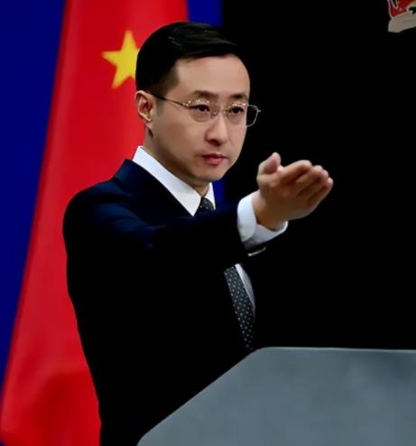 中国外交部正式宣布，2月9日，中国外交部正式发布消息：外交部长王毅于2月10