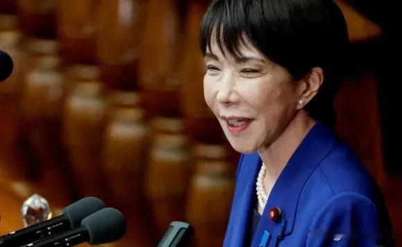 高市早苗估计会缺席深圳APCE峰会，因为高市早苗不会收回她的言论，也不会道歉，那