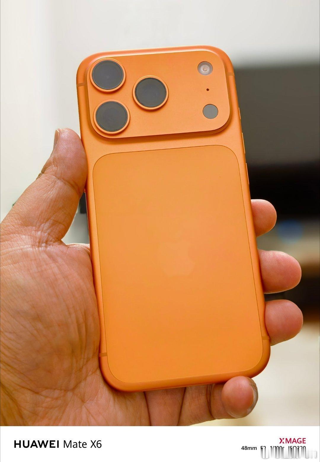 iPhone17中国市场卖爆截止目前，在中国地区已经卖了1300多万台，虽然开始