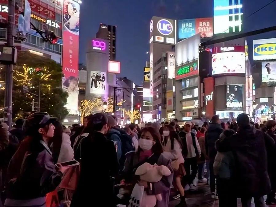 日本不再欢迎中国人？3月起日本签证“一刀切”，华人进退两难！挂在东京品川入管