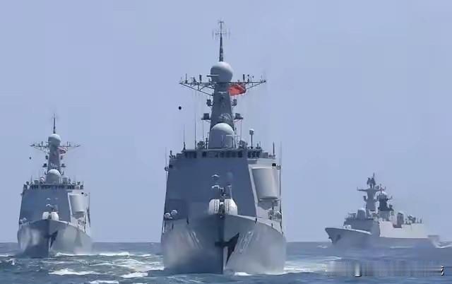 即刻宣告，若日本军舰再妄图穿越台湾海峡，将被视作侵略行径，中方必将予以击沉。日本