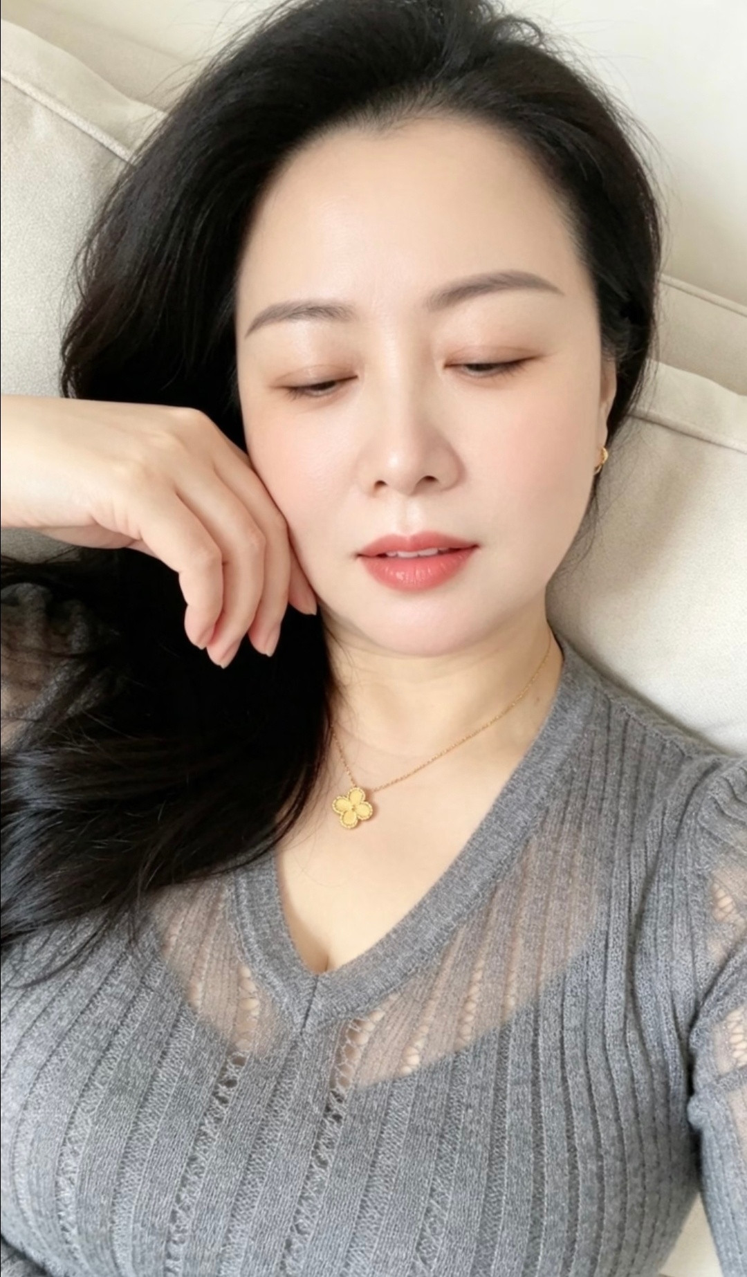2026年过一半了，我敢说，能存下1万的，已经赢了80%的人。问了身边一圈人，半