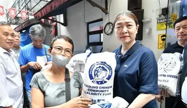 福建商会只是一个民间组织，并不是官方机构。那他们为什么要高调支持菲律宾水灾，与国