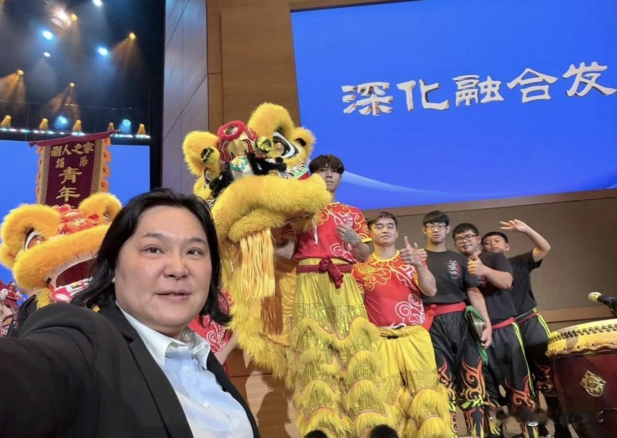 国民党“立委”陈玉珍又来参加海峡论坛了，而且还提出了不少请求，希望大陆对金门惠的