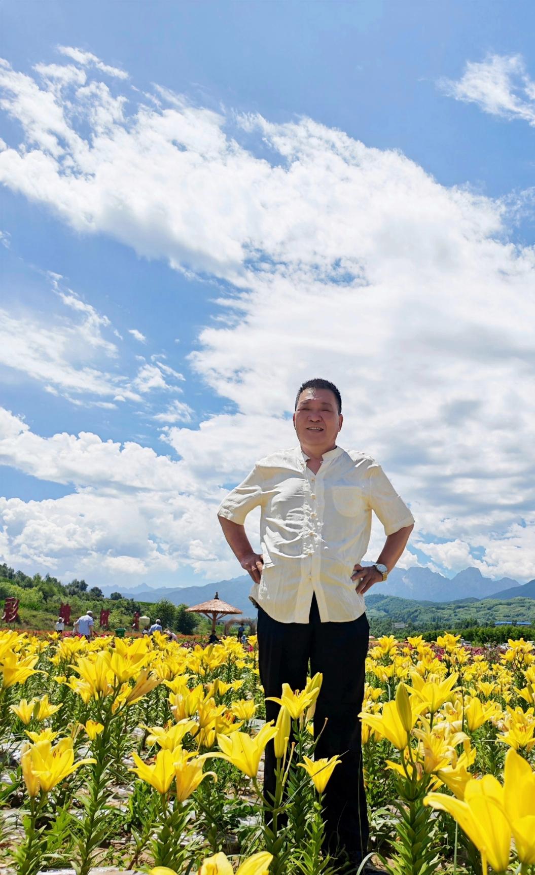 中国国运来了，谁也挡不住！全世界都在抢着存人民币最近，一个信号让西方坐不住了：