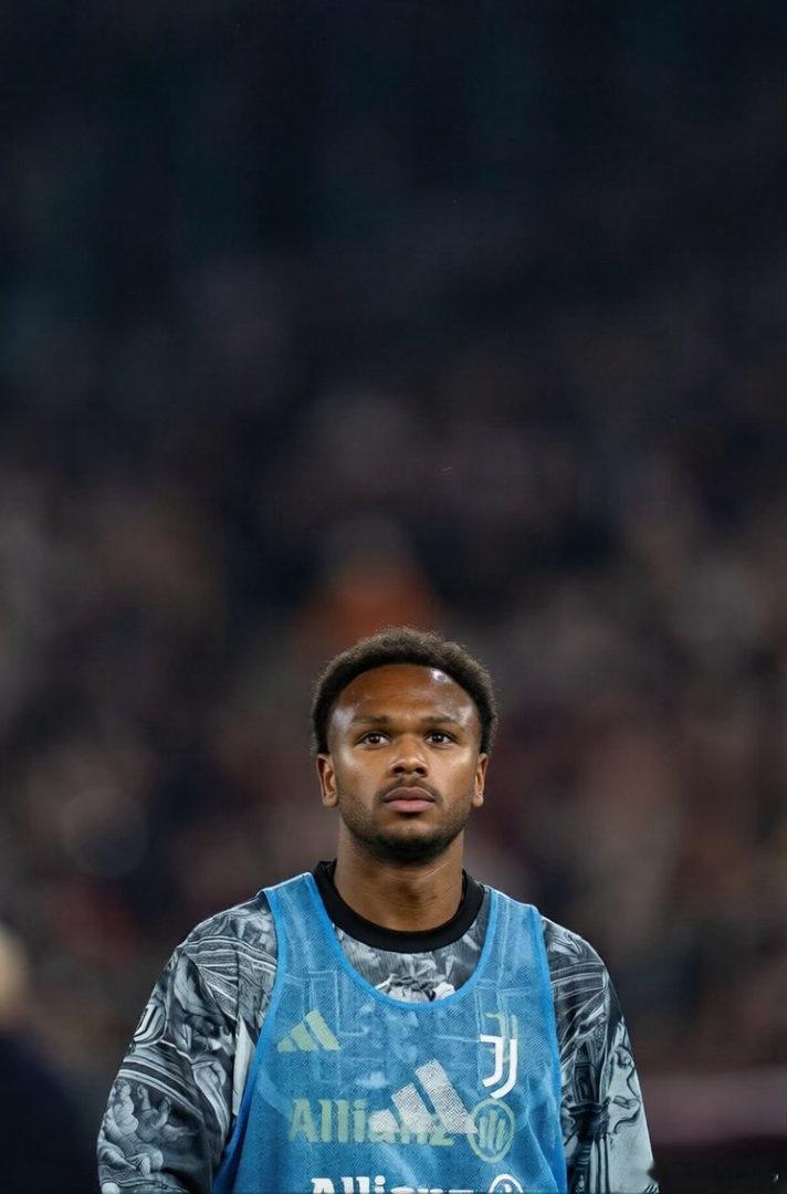 奥蓬达现在已经连续五场比赛未出场了，他最后一次出场是在3月3日对阵罗马的比赛中。