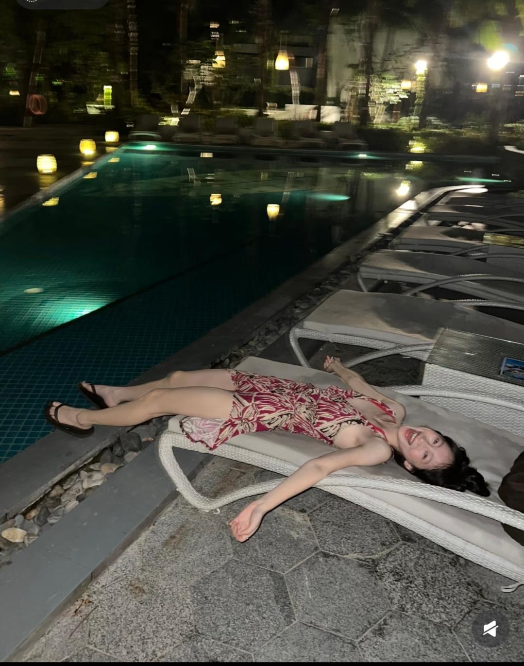 这一刻，快乐的我谁能懂。