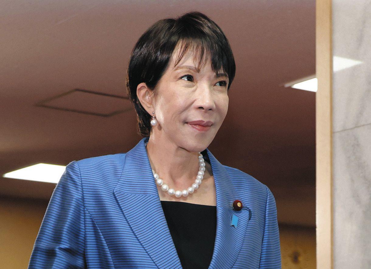 上台第二天，高市早苗就向特朗普表忠心，中国不买的东西，日本出钱买！高市早苗是
