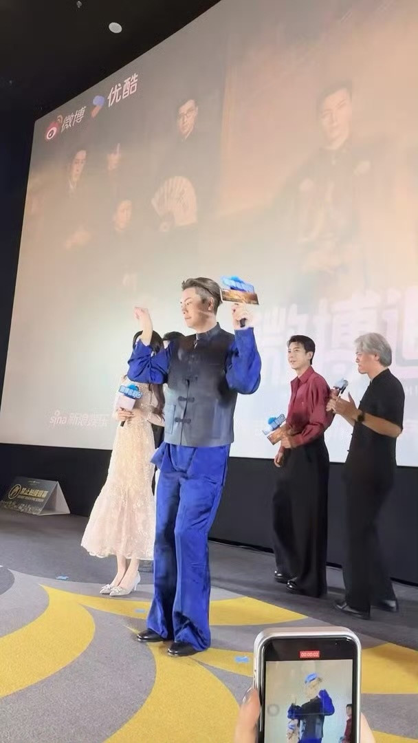 九门吓人cwt陈伟霆跳舞怪娇俏的再来一次没看够没看够陈伟霆你跳舞也太娇俏