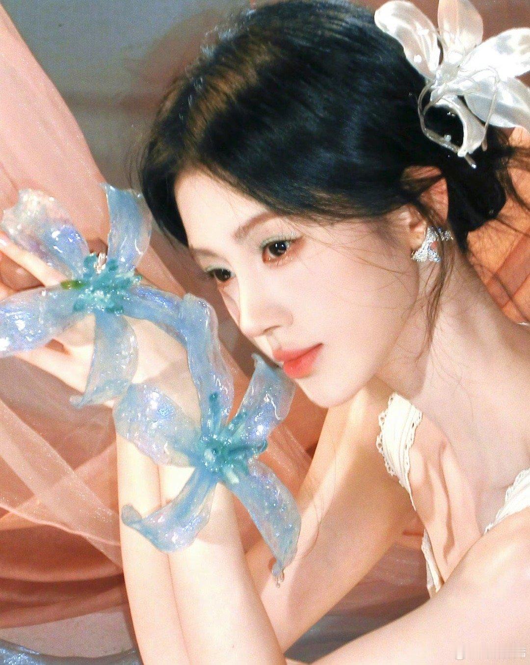 林子烨客串鞠婧祎新剧林子烨客串鞠婧祎新剧，高颜值剧组，狠狠期待后面的剧情了[奶