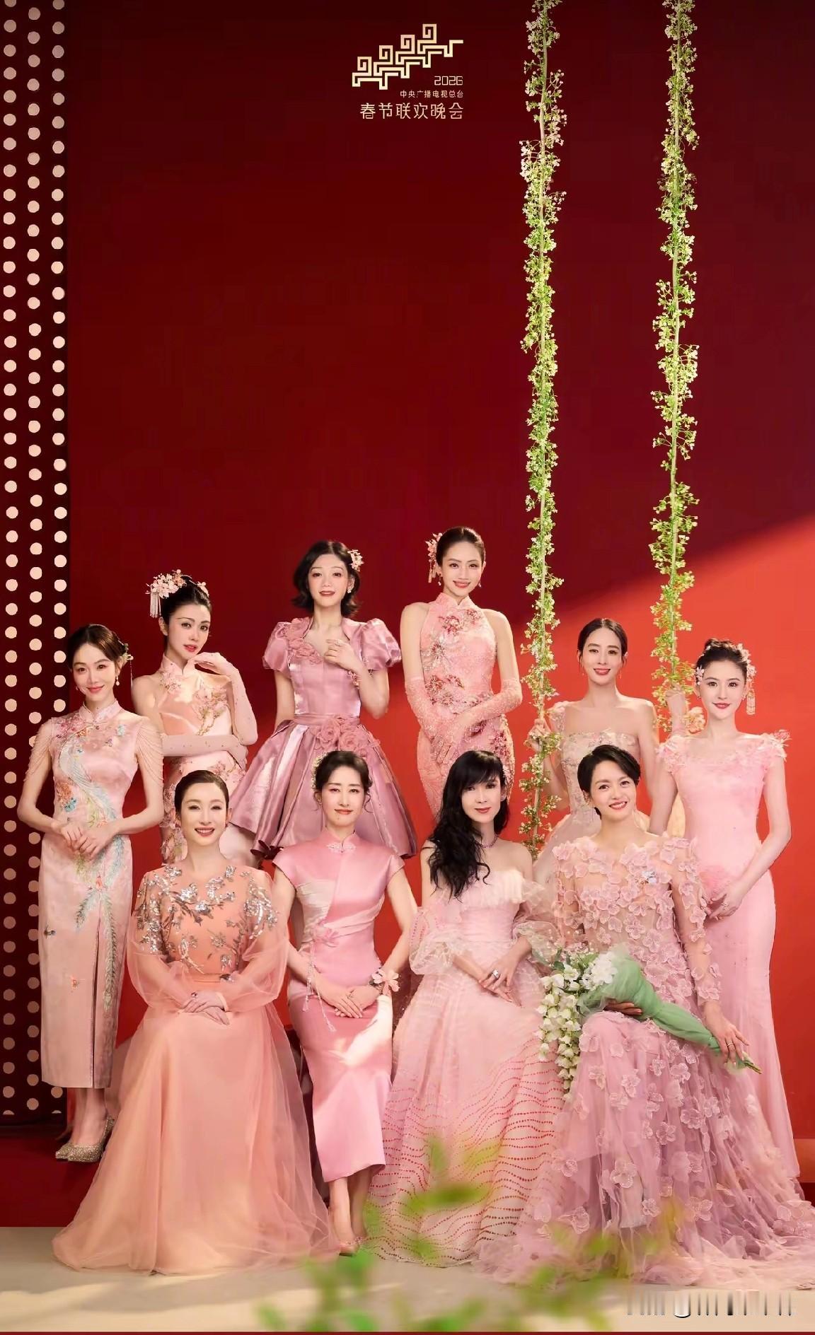 全女好美！粉粉嫩嫩个个美如天仙！如果周慧敏万年不变的发型能变一下就更和谐了！