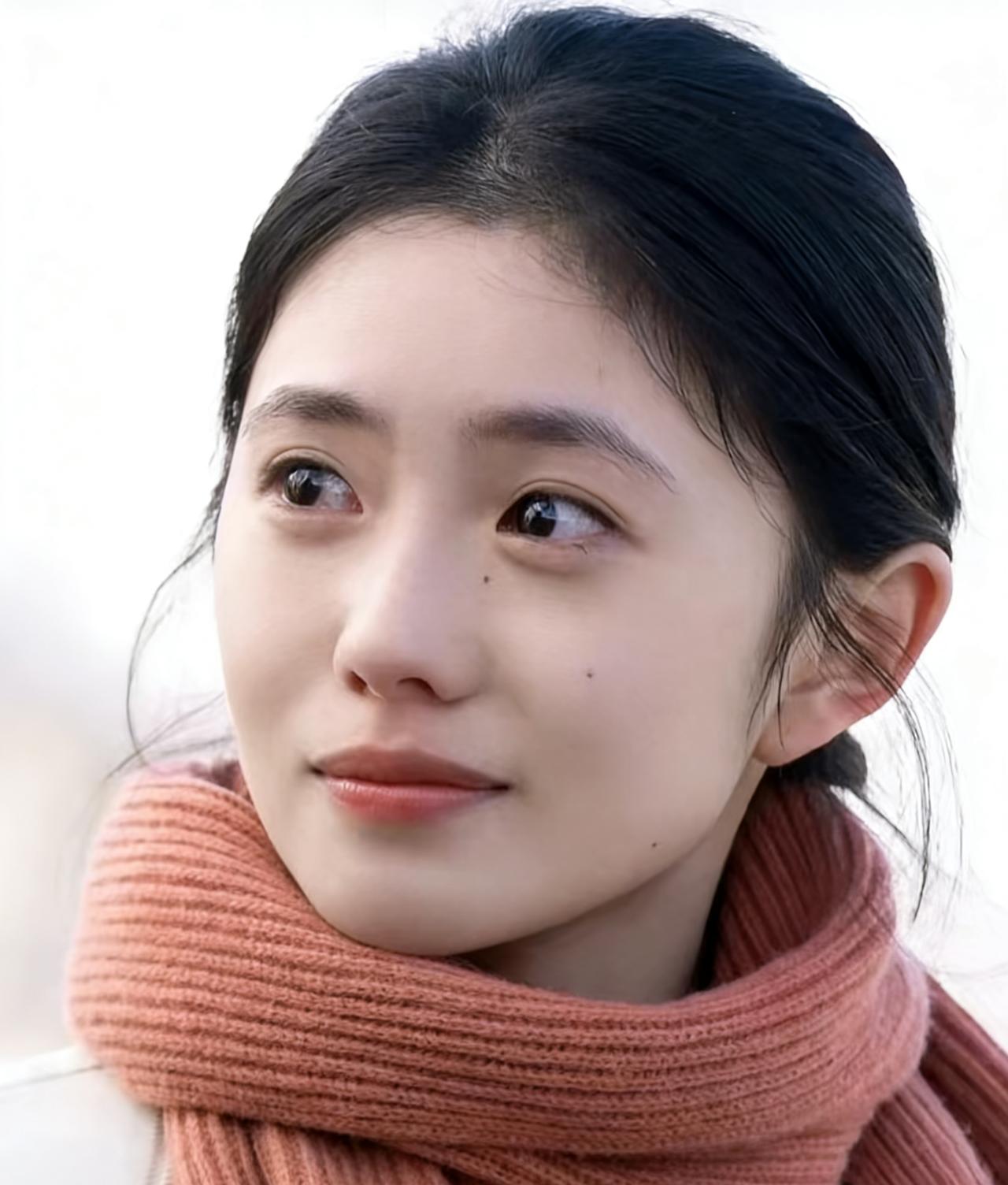 2026年《主角》开播，很多人质问:“凭什么女主是她？”张艺谋说:“为什么不能