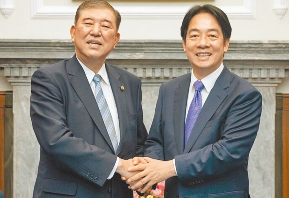 想染指台湾问题的日本首相石茂破，怎么也没想到，短短两天内，不仅遭遇中国的强力警告