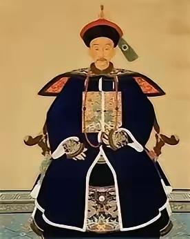 1749年冬天，乾隆把川陕总督张广泗叫进瀛台，一句废话没有，直接让人上刑。鞭子、