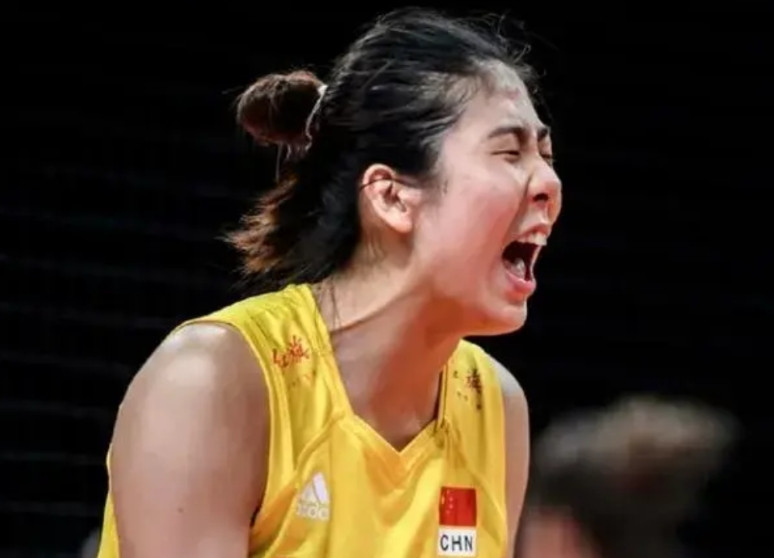 相信很多球迷都有点搞不明白，为什么中国女排国家队在强调以新人为主，组建新的奥运班