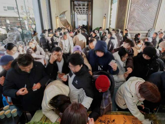 青岛楼市迎来确定性复苏最近青岛的购房政策确实是多，特别是公积金贷款，单人最高66