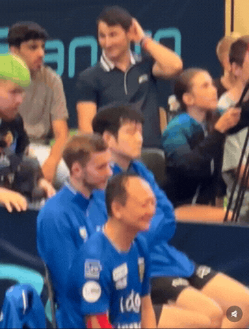 樊振东这修行，谁不喊一声：大师！昨晚，德甲联赛进行中，队友在比赛，赛情热烈而