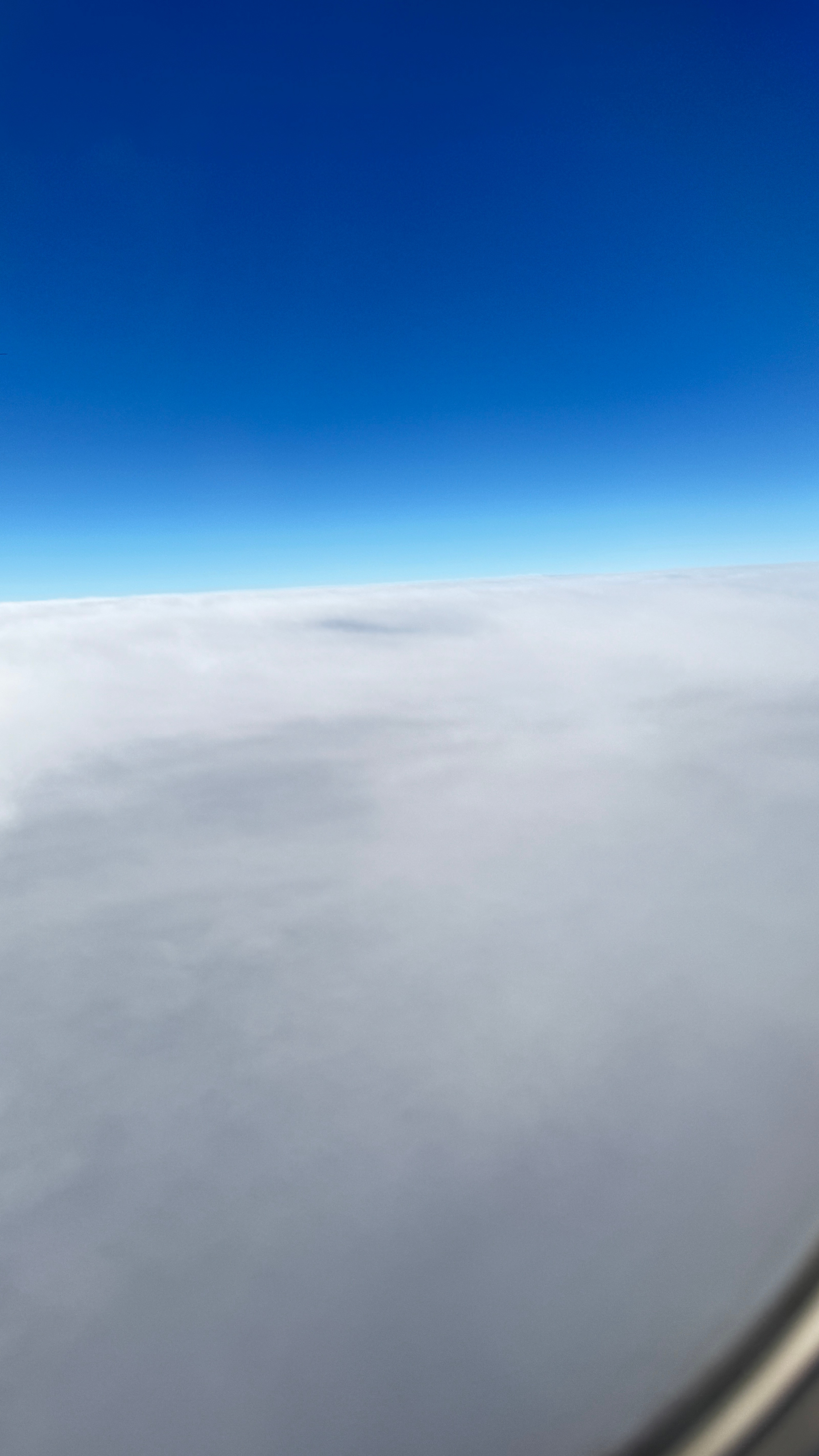 网友，这次国庆长假，给所有人都上了一课，明明都在抱怨大环境不好，可为什么还是那么