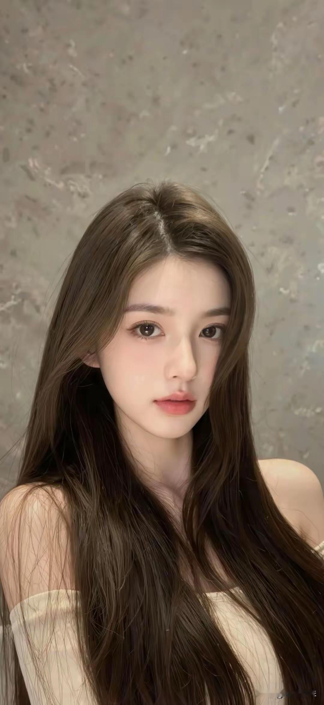 待小人宜宽，防小人宜严。