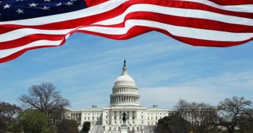 以前是美军方不想打仗，美国的民主党和共和党都想和中国打仗。现在不一样了，连五角大