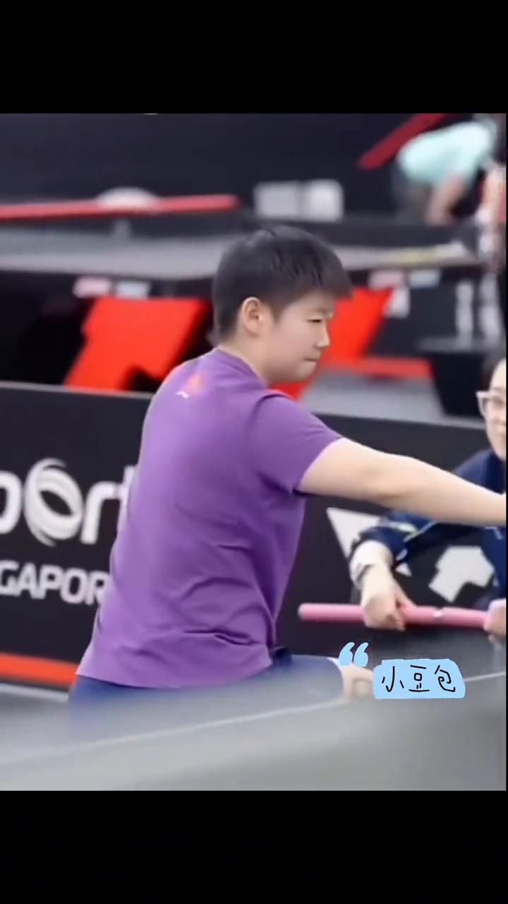 狗，有人。