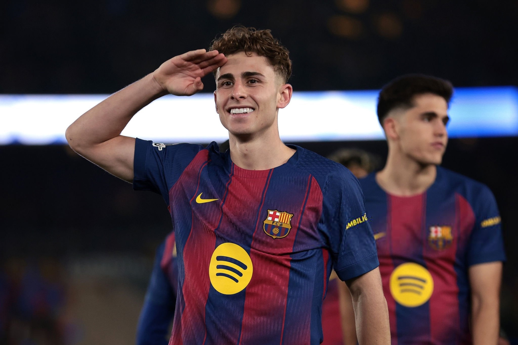 问：如果你是巴塞罗那球迷，就应该讨厌皇家马德里吗？费尔明：是的，那就是竞争。