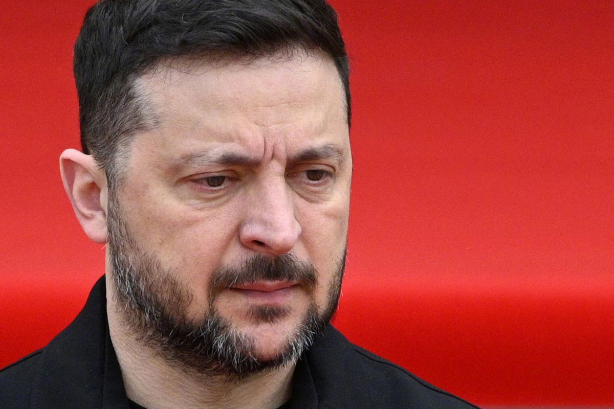 #泽连斯基提议延长国家战时状态90天#【泽连斯基提议继续延长国家战时状态90天】