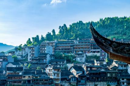 今天咱们来聊一所大学——湖南师范大学。为什么聊它？因为就在昨天，2026年7月