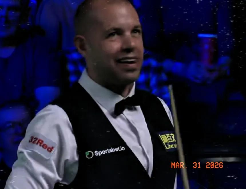 69-21，霍金斯险胜第17局，将比分带到9-8领先，拿下关键局，取得赛点。这