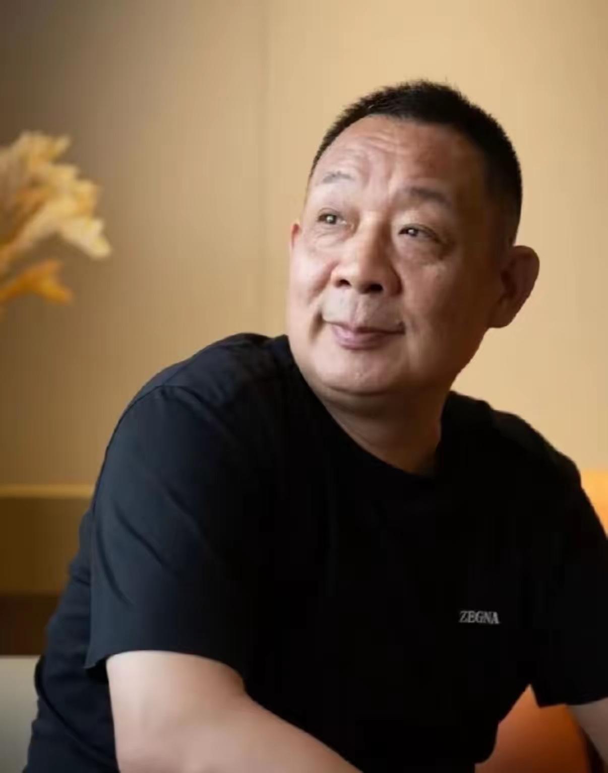胖东来的铁饭碗，突然变成“四年制”了说白了，老板发现，不应该再给那么稳定、那么