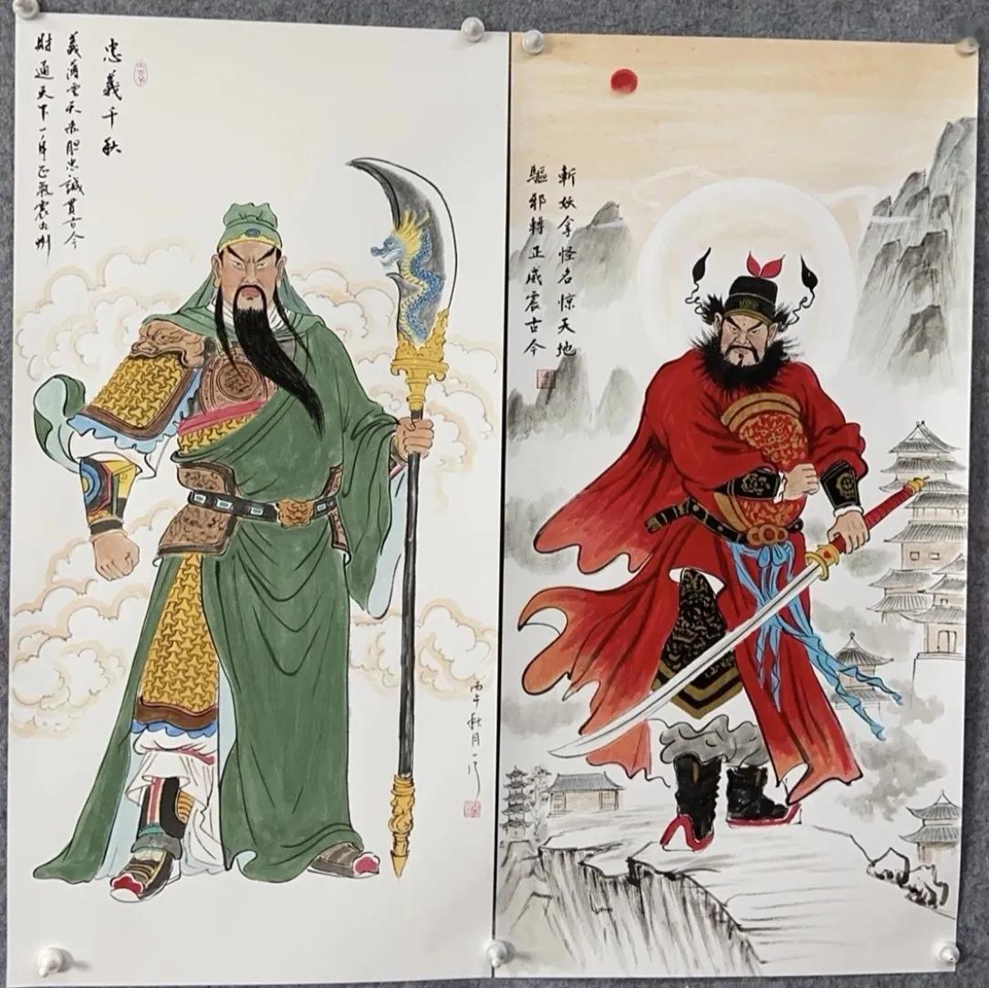 准备选一张“神像”画挂在门后辟邪，选哪一张更好？