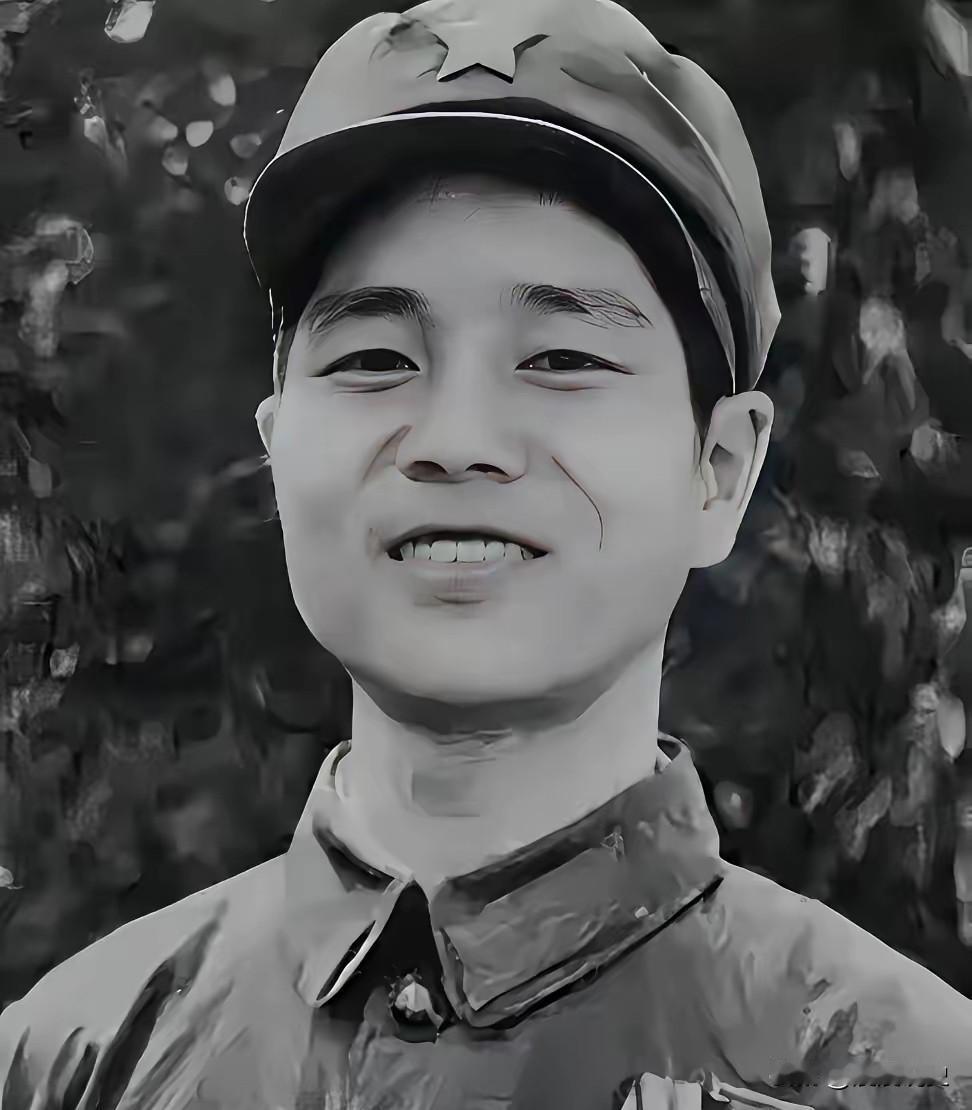 1979年，刘勇抱着一挺轻机枪，摸到越军阵地70米处，对着越军机枪手扫射，谁知子