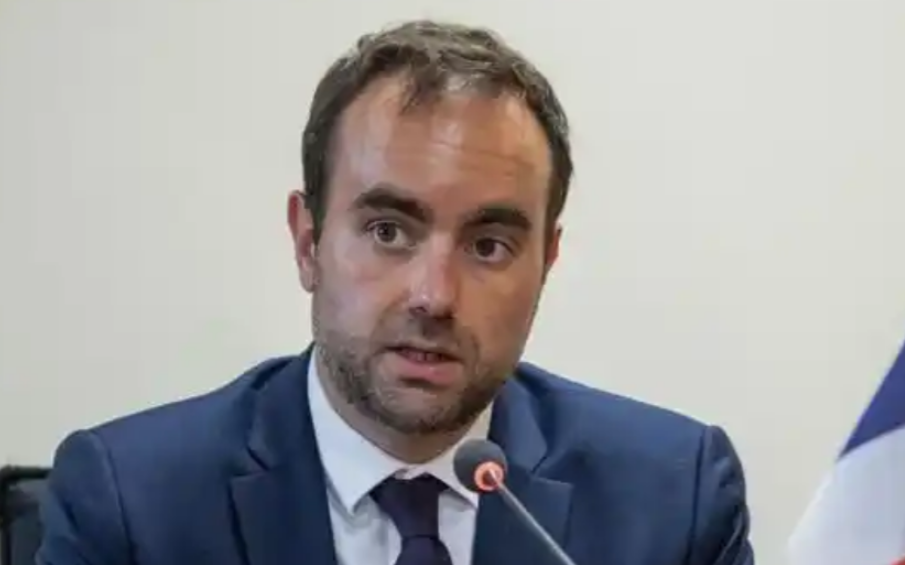 又一国不想买阵风，法国81亿大单要黄，难怪法国防长要跟中国合作.！印度空军，