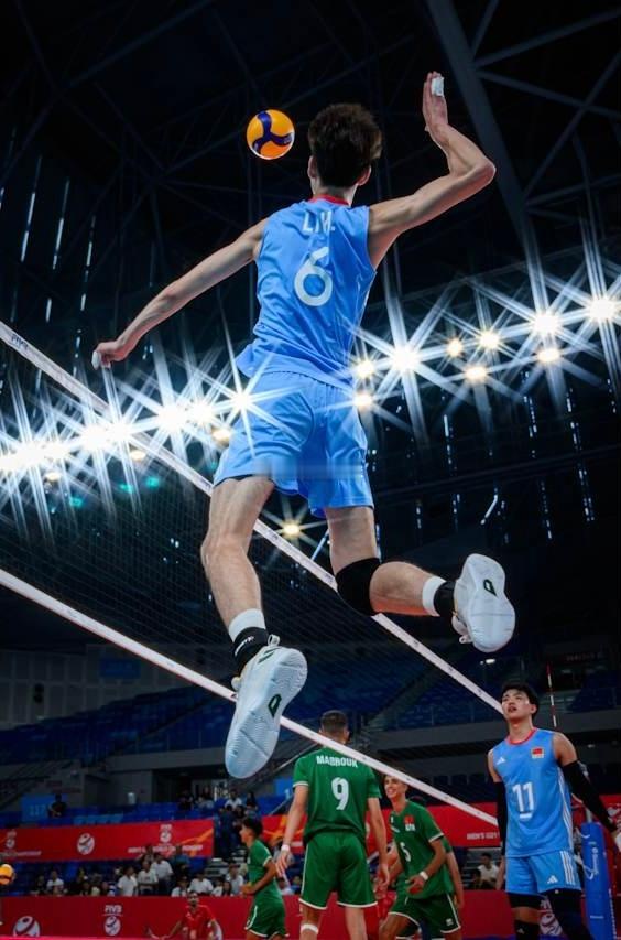 【中国U21男排横扫摩洛哥夺世锦赛两连胜】2025年U21世界男排锦标赛小组赛A