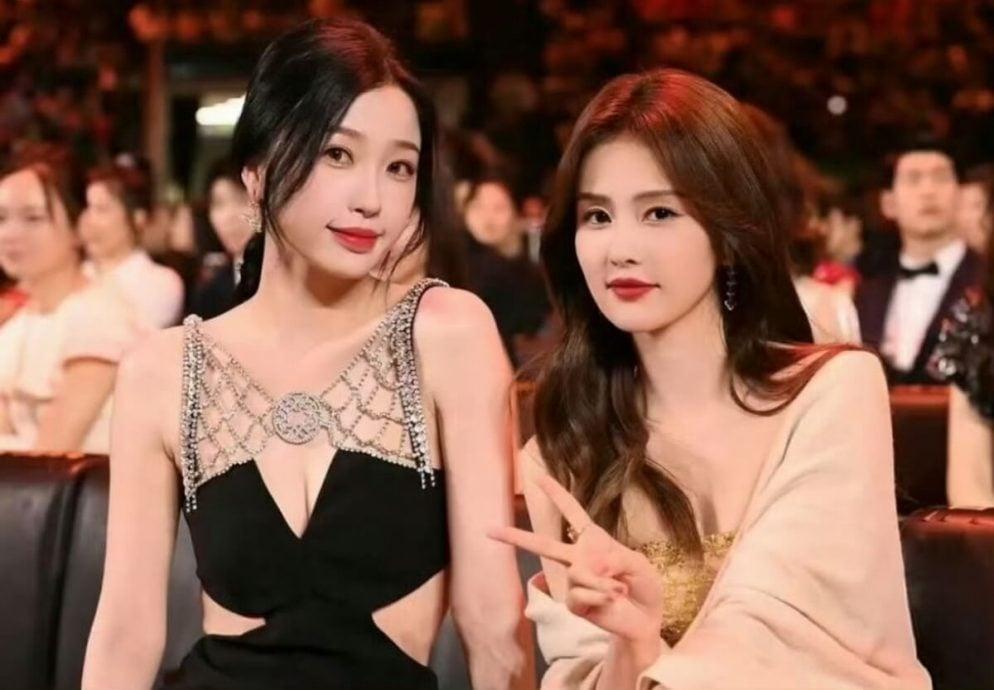 大瓜反转！前脚刚传白鹿虞书欣“绝交互撕”，全网都在刷防火防盗防闺蜜，后脚真相直接