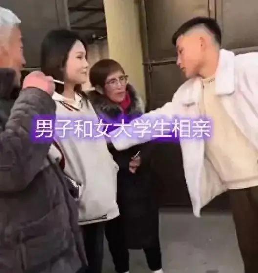 陕西一位23岁姑娘去相亲，男方开着豪车过来，她当场眼睛都看直了。没聊几句话，就直