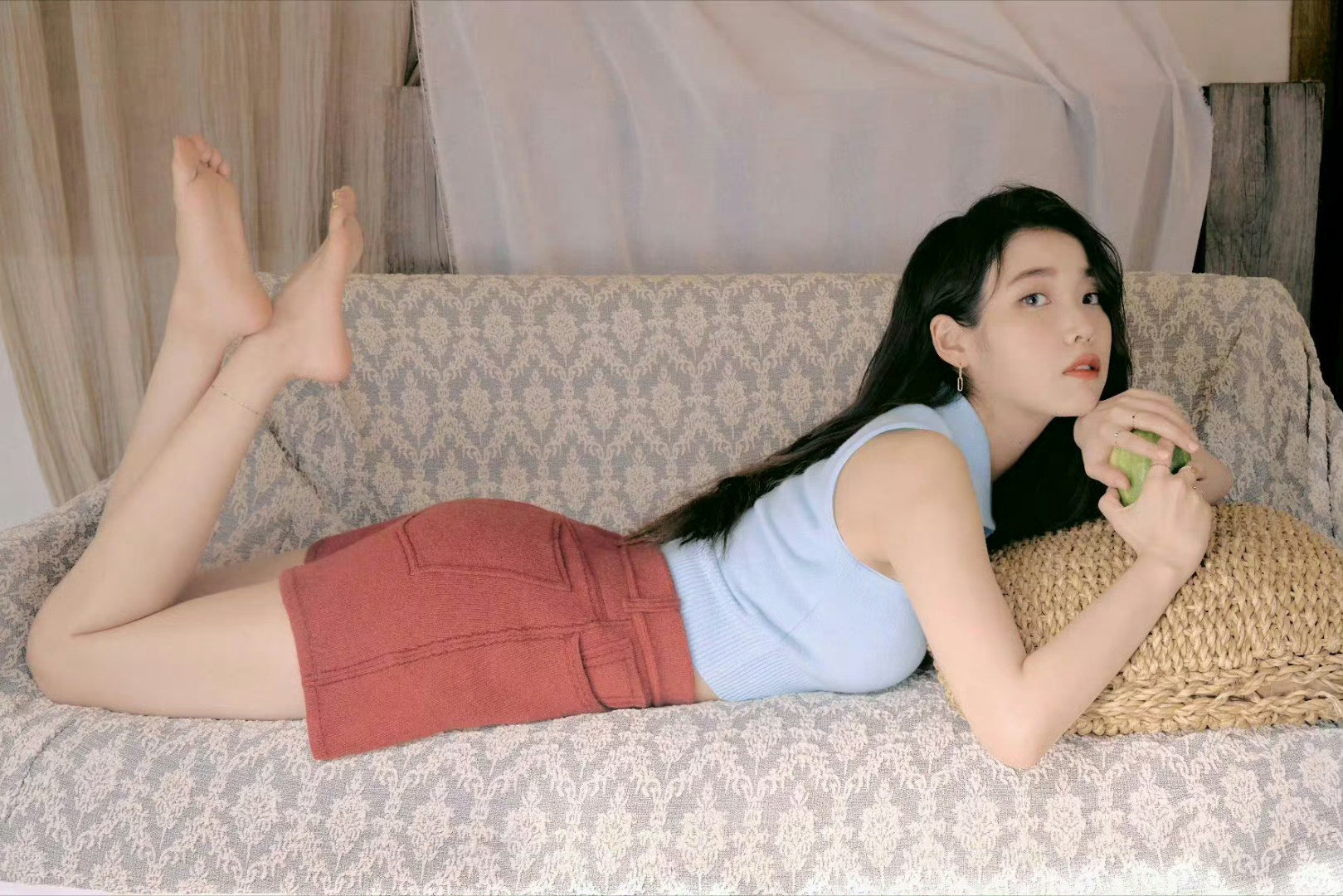 李知恩私服集，好甜美的欧尼​​​