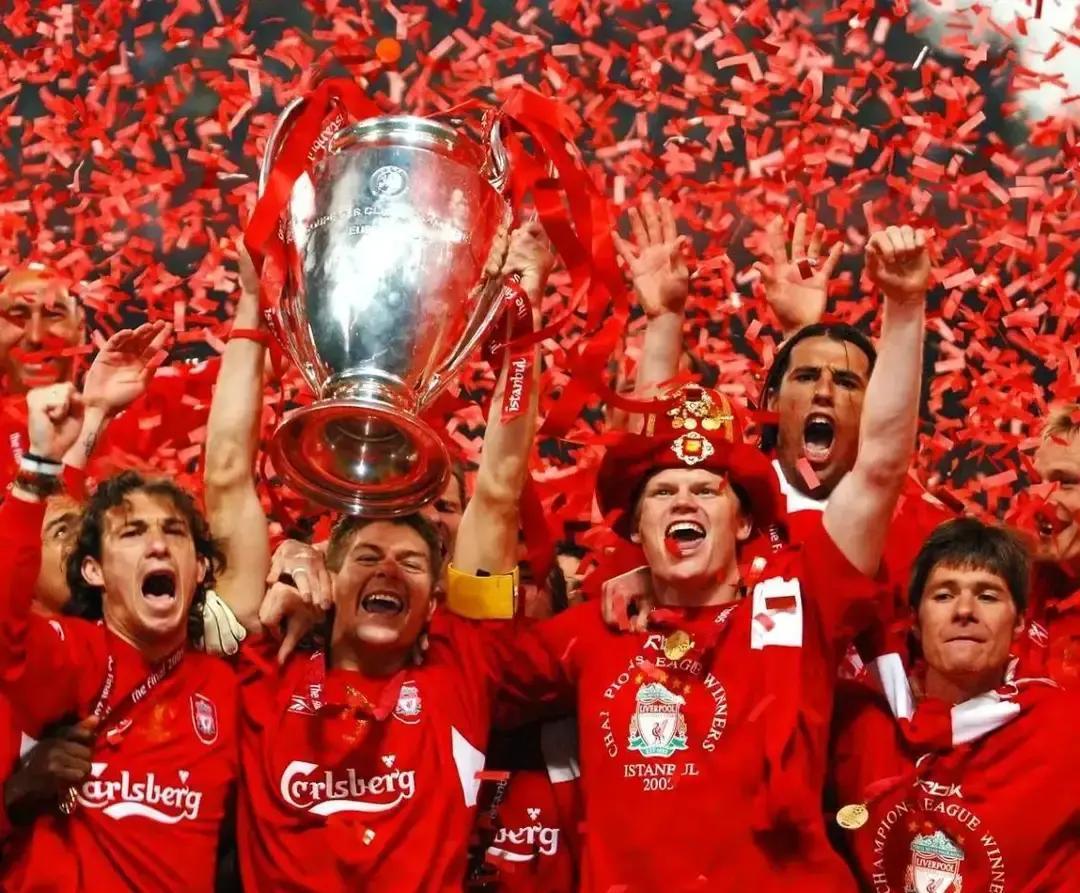 别被传控骗了。现代足球的胜负手，藏在一次“优雅的崩溃”里。我解剖了三场载入