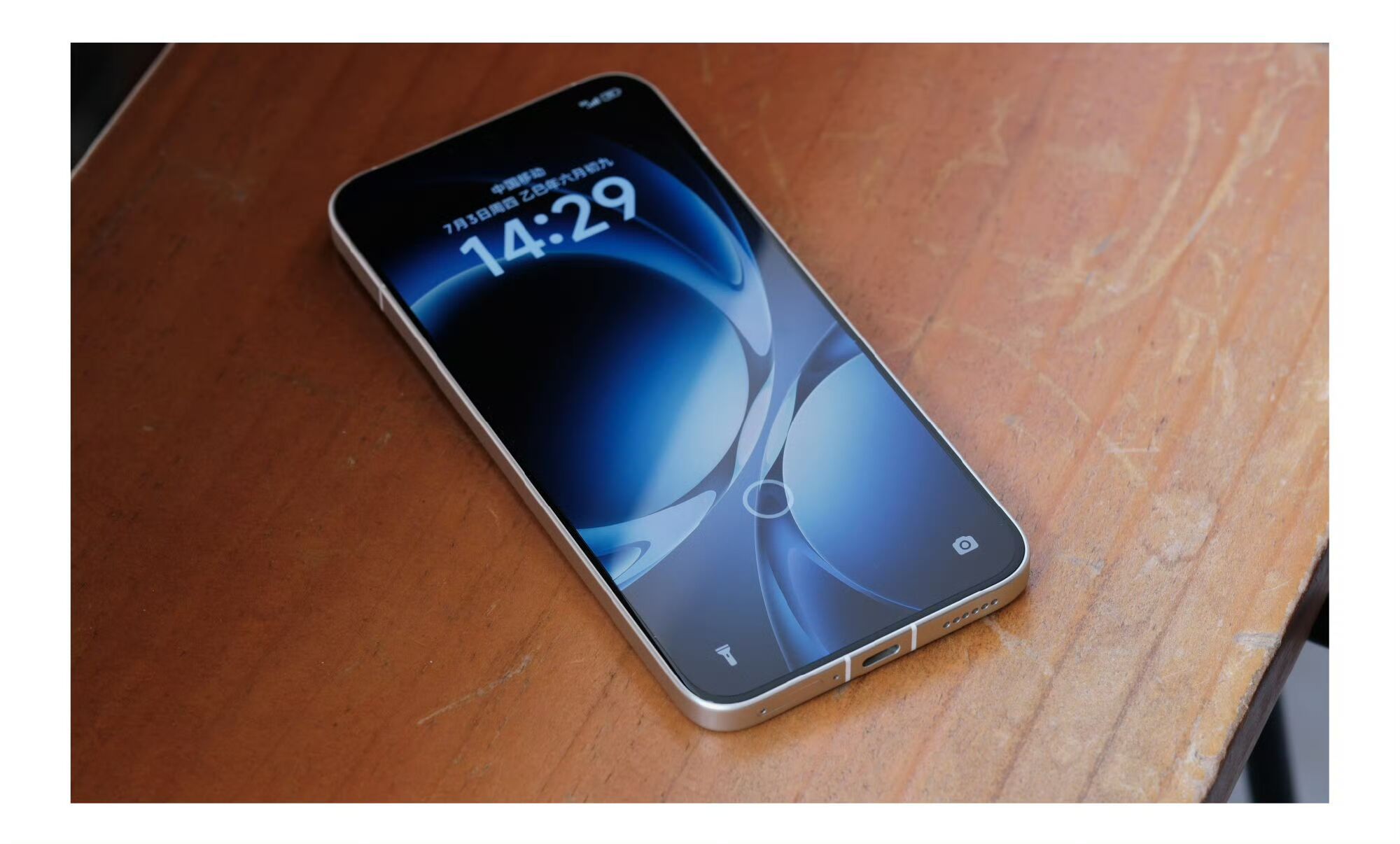 跟大家再聊聊这台RedmiK80至尊版吧，一个月整体用下来确实很满意，尤其是