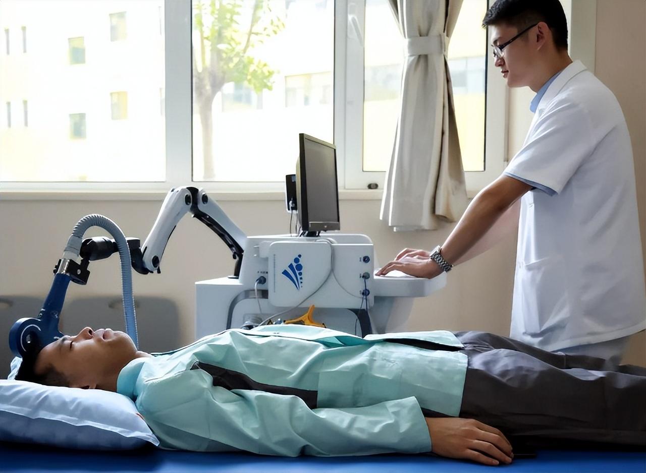 回顾,51岁男子前列腺手术顺利,2年后走了，医生：只因他忽略了3点51岁的李