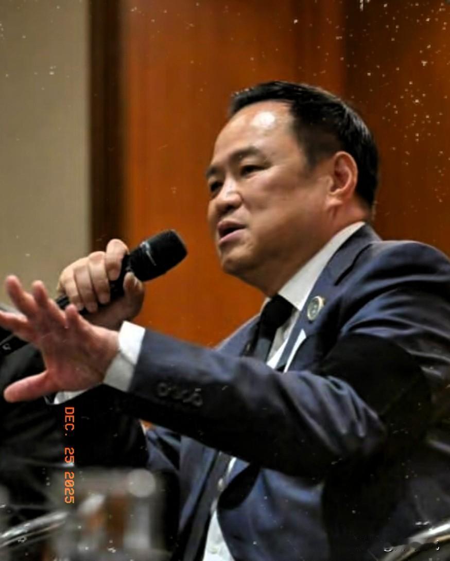 正与柬埔寨交火的泰国突然在近日宣布，对中国实行柠檬酸的第五次反倾销仲裁，不仅继续