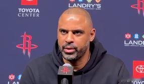 你的问题最大！乌度卡谈输球：“还是老毛病。”“领先之后。”“球没有运