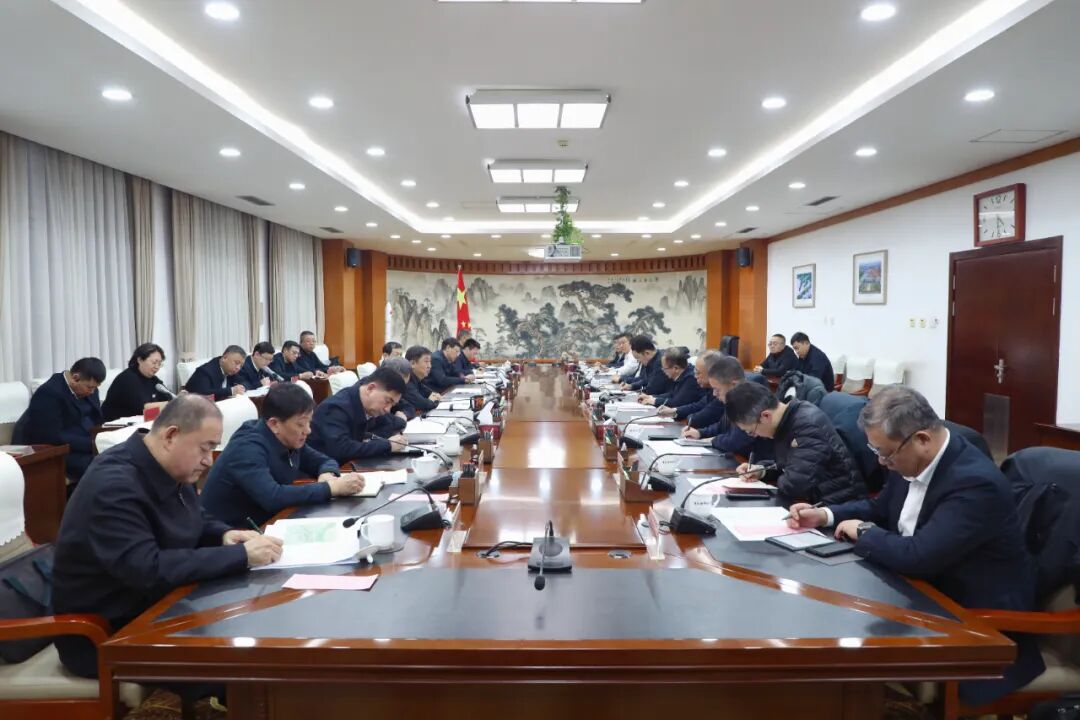 王铁会见华电集团公司高管一行