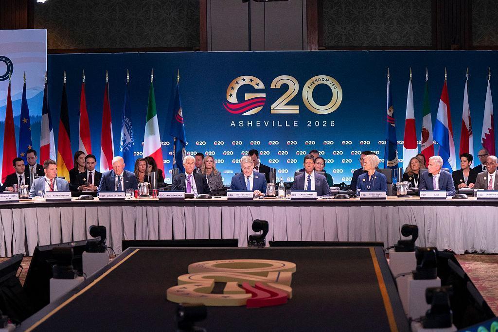 G20大合影中国被安排末排？先别急着喊“冷落”，真正的大国较量根本不在站位上！内