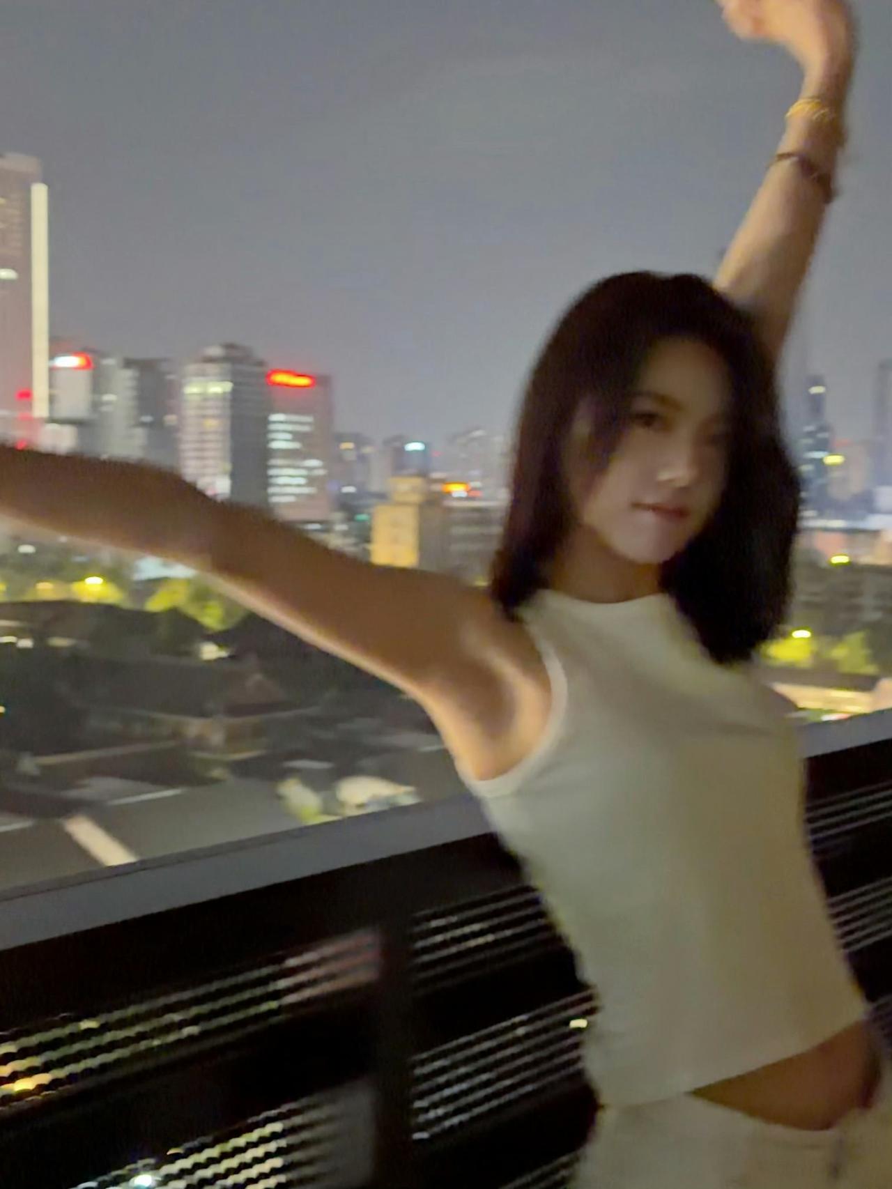 赵今麦