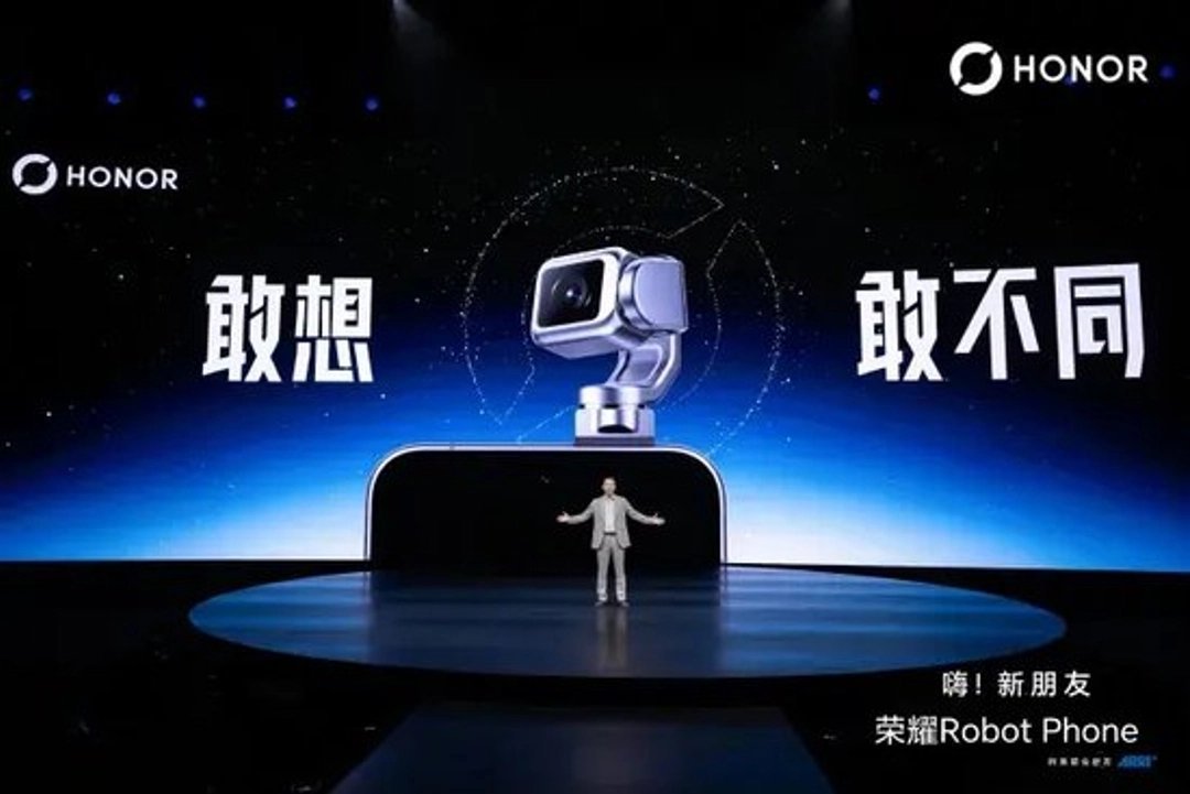 荣耀发布全球首款机器人手机RobotPhone，售价9999元起荣耀Robot