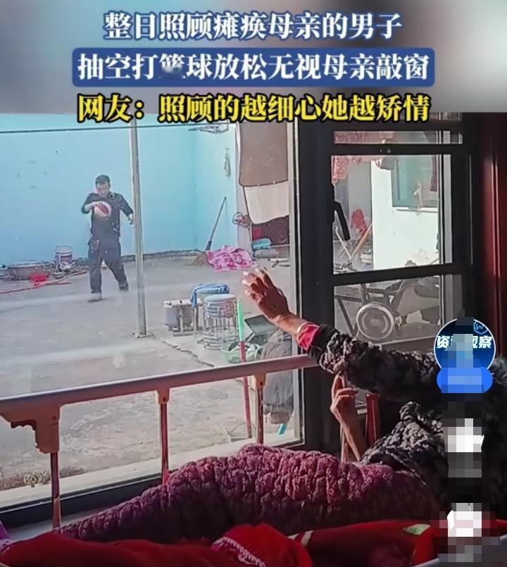 男子今年已经40多岁，为了照顾瘫痪在床的母亲，一直没有结婚，也没有固定的工作，抽