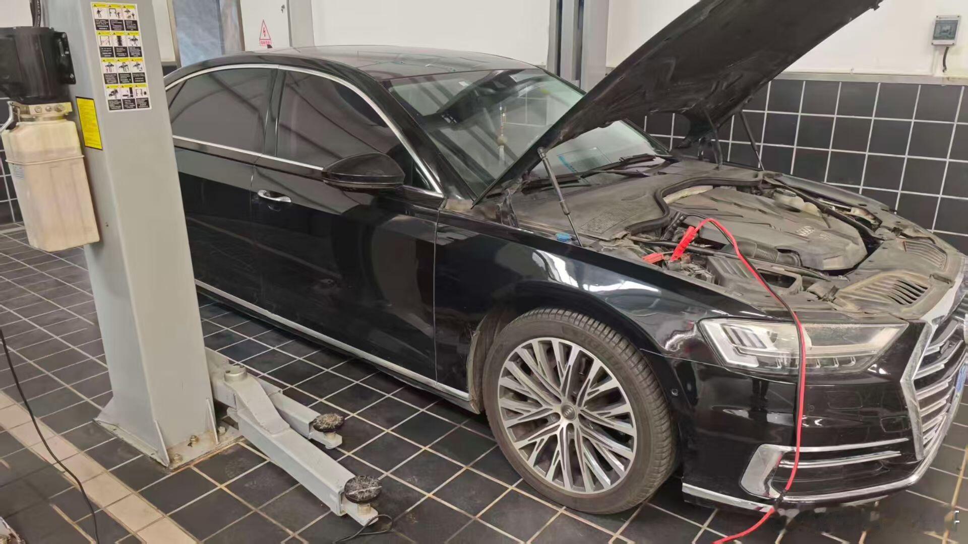 一百多万公里的奥迪A8L19年55的奥迪A8L，我就想知道这6年车主到底干嘛了