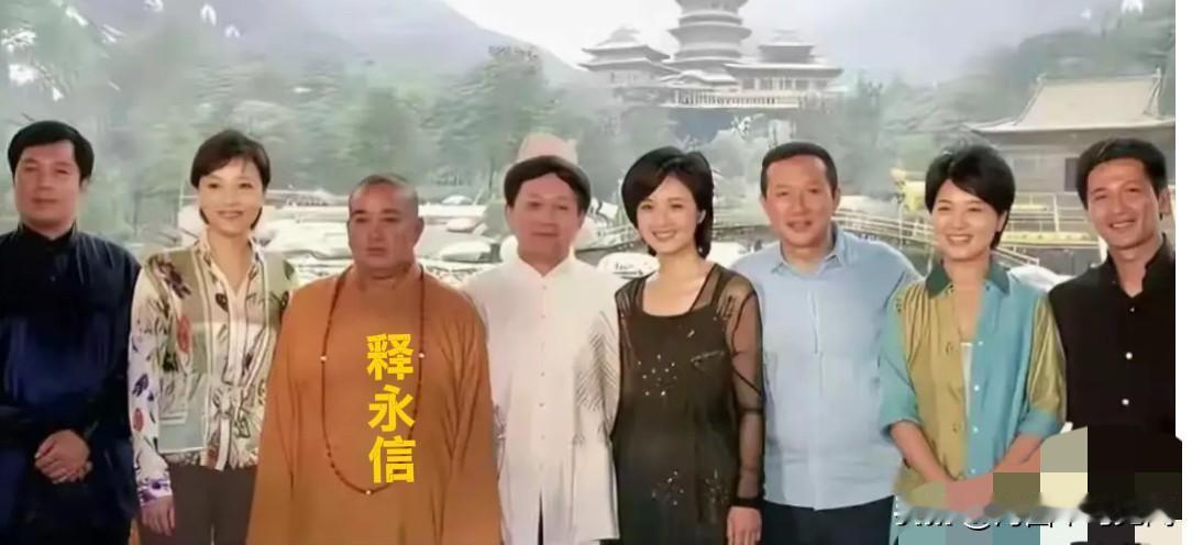 2007年，河南嵩山少林寺某活动现场，应邀参加的包括台湾知名漫画家蔡志忠、知名导